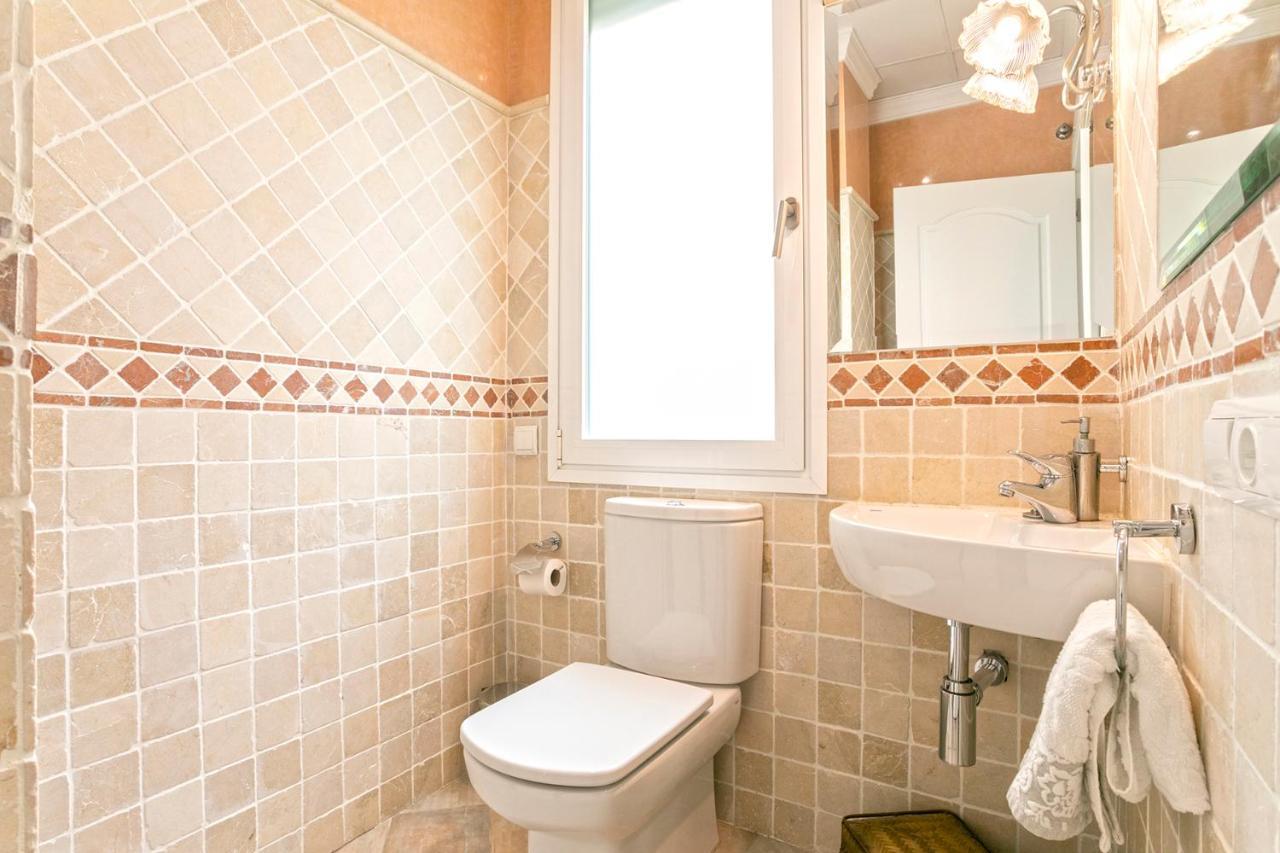 Las Mansiones De Constitucion Apartamentosmalagamanagement Esterno foto