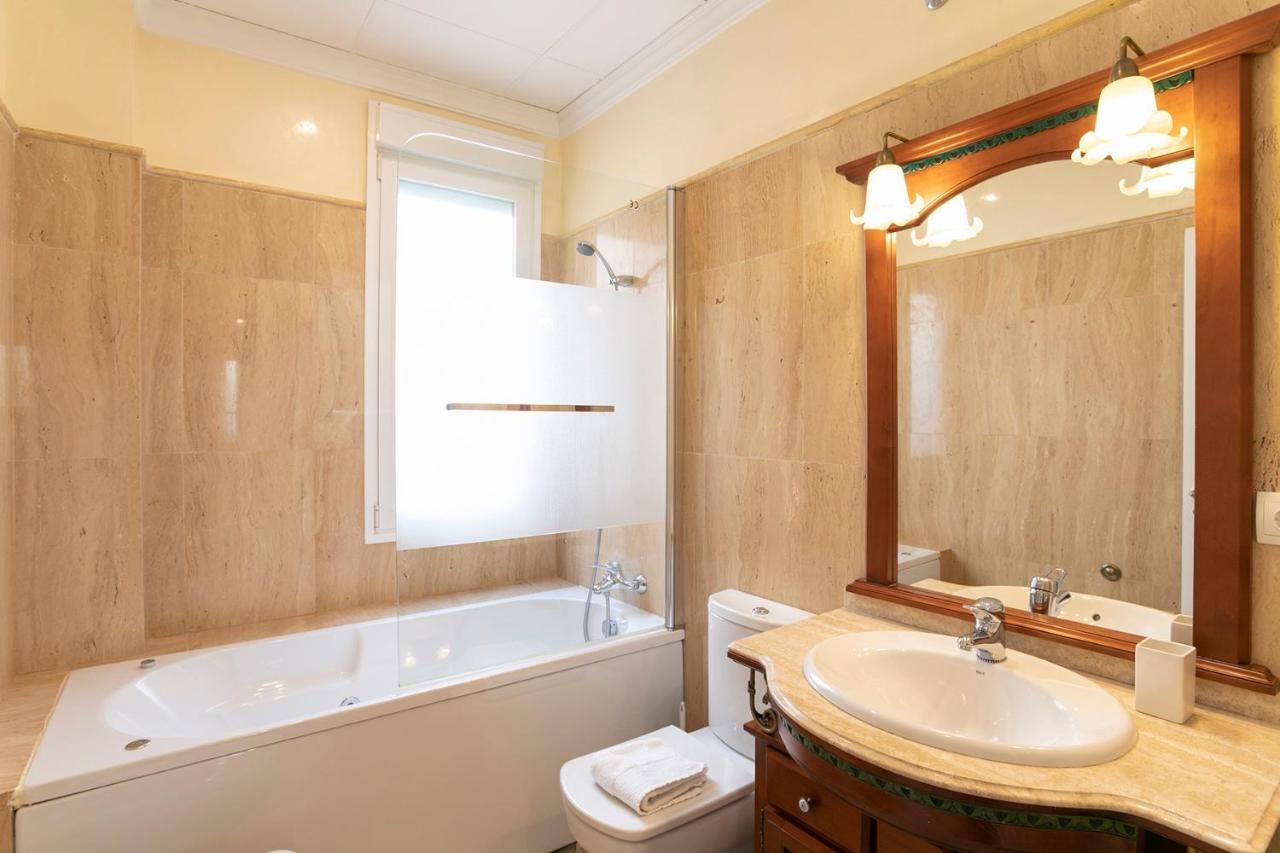 Las Mansiones De Constitucion Apartamentosmalagamanagement Esterno foto